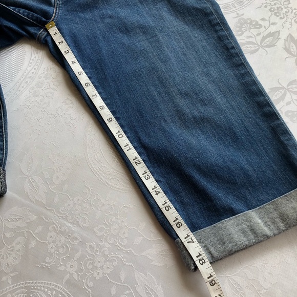 Levi’s Blue Capri Denim Jeans Pants Women’s Size 14 Foldable Bottoms Slim-Fit - Picture 14 of 16